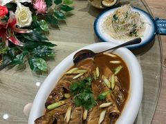-小船渔村•大连菜•大连焖鱼(黄河路店)