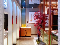 -三人行骨头王火锅(长寿店)