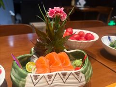 -8PINTS八品脱·日料·烧鸟·精酿小酒馆(莘庄店)