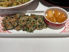 中山蚬肉饼-谭厨中山传家菜.乳鸽.脆鲩鱼(华强北中航城店)