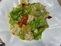 手撕包菜-阿西娅·西北妈妈拿手菜(华联店)