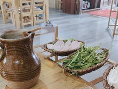 -阿婆情腊排骨火锅(古城旗舰店)