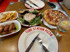 -Tube station站点比萨(王府井百货店)
