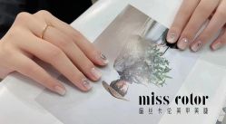 -蜜丝卡伦美甲美睫半永久