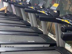 -超鹿运动(达信大厦店)