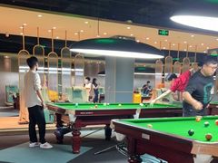 -夜时尚台球俱乐部(汉阳摩尔城店)