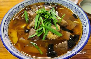 Duck Blood Noodles with Intestines