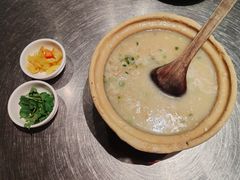 生滚牛肉粥-潮界(虹桥新天地店)