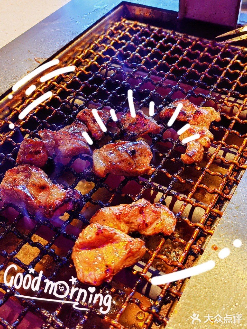 总有一天你的心上人会手持烤羊腿，脚踩棉花云来找你