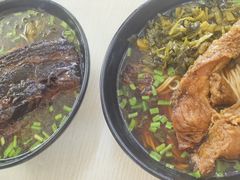 -小龙大肉面馆