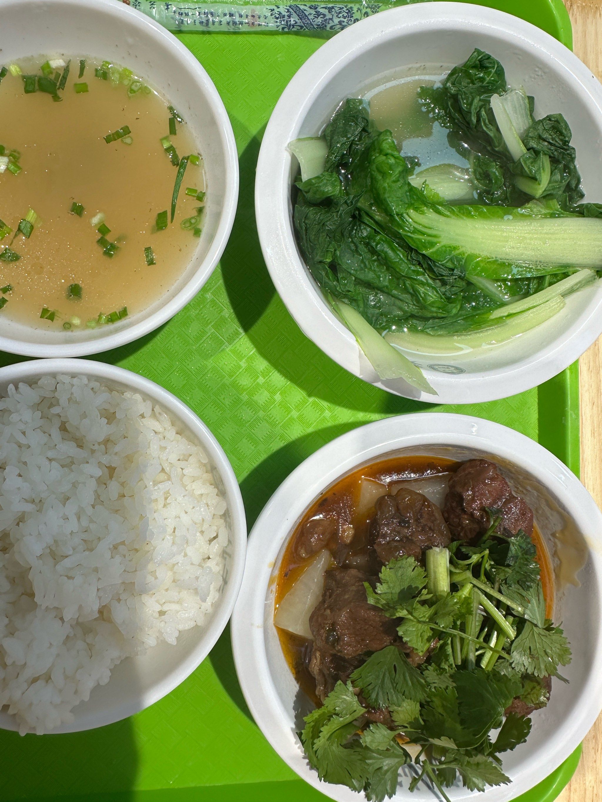 红烧牛肉套饭
