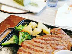 -必胜客(上海新南方商城PH店)