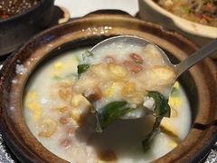 -煲王粤菜餐厅(中侨中心店)