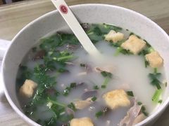 全家福老鸭粉丝汤-胡记锅贴·沪上游子老鸭粉丝汤(太原路店)