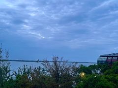 -上海滴水湖皇冠假日酒店