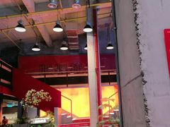 -肥肥虾庄·金牌油焖大虾(杨园滨江时代walk店)