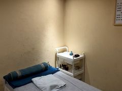 -艾通康缘艾灸.疼痛.睡眠养生馆(凤凰城店)
