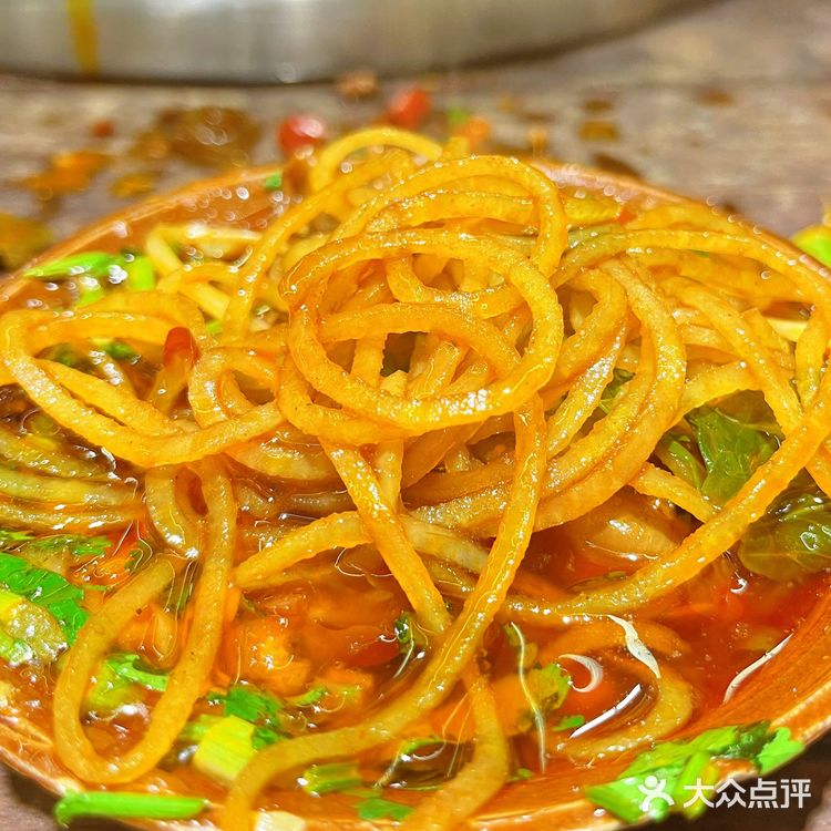 豌豆尖尖一定要吃红汤｜罗二下雪❄️了｜团购真划算