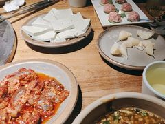 -城墙拐拐火锅(三峡广场黑金冠店)