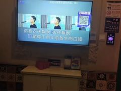 -莹乐迪量贩式KTV(祝桥店)