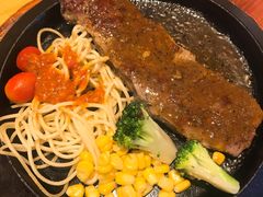 -菲滋意式餐厅(富阳东方茂店)