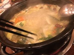 -赵氏烩泽腊排骨火锅店(近华浦路店)