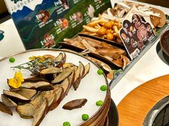 见手青-芸山季·云南山珍菌火锅(南翔印象城MEGA店)