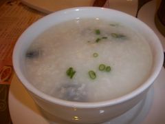 皮蛋瘦肉粥-东方之珠海鲜酒楼(南开店)