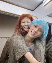 -AYO SALON