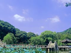 -灵岩山风景区