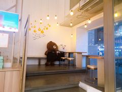 -顶东面包花园·生日蛋糕(世博店)