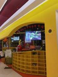 -蹦蹦跳跳(新奥购物中心店)