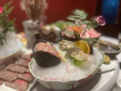 -泓炙颐凤鲜海鲜火锅料理(桐乡店)