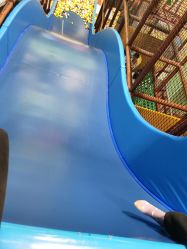 -多奇妙儿童成长乐园(句容吾悦店)