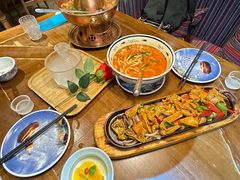 -雀舞云南菜(天津天河城购物中心店)