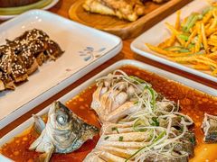 -莲餐厅·湖北菜·潜江小龙虾店(愚园路店)