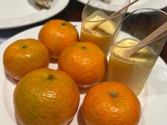 -广州万富希尔顿酒店·感趣自助餐厅·金秋蟹宴生蚝海鲜刺身