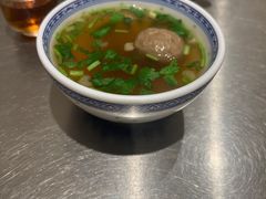 -潮界(LU·ONE凯德晶萃广场店)