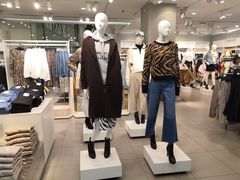-H&M(鹏欣水游城店)