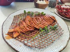 素风味竹烤鱼-天天向上素食餐厅(五台山店)