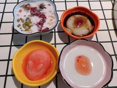 -董眼镜火锅(洪崖洞总店)