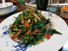 -缘来聚·徽菜名店(黄山宏村店)