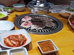 -唯成•韩国炭火烤肉 유성고기