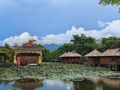 -一寨两国风景区