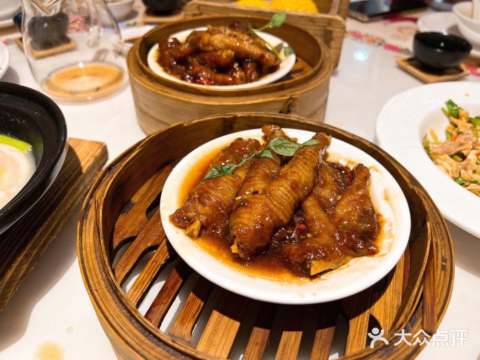 隆隆金大茶楼(明珠广场店)金酱辣露蒸凤爪图片