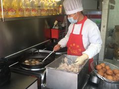 -夏氏怪老头·扬州狮子头(天山西路店)