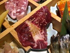 -肉魁屋·烧肉·烧鸟·酒场(高新店)