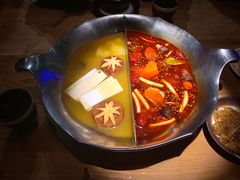-湊湊火锅·茶憩(杭州湖滨银泰in77店)