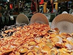 -四海一家自助餐(益田假日广场店)