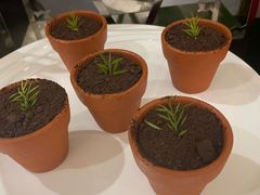 -亮马河饭店翠雅咖啡厅